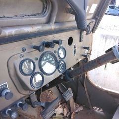 レストアベース　書類付　三菱ジープ　J52型　エンジン実働　Japanese onry!の画像