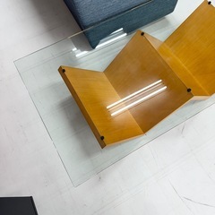 【超美品‼️】定価18万♪ アルフレックス 150cm幅センターテーブル モンターニャ ローテーブル リビング 天板ガラス オーク材ブラウン♪の画像