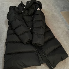 受付終了　服大量　ダウンなどの画像