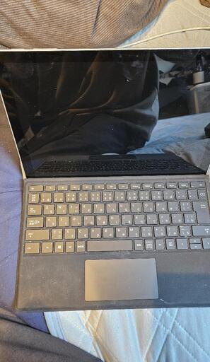 [訳アリ大特価]  Surface Pro5