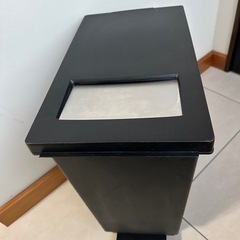 ゴミ箱45L 黒×シルバー