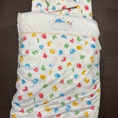 お布団セット　保育園の画像