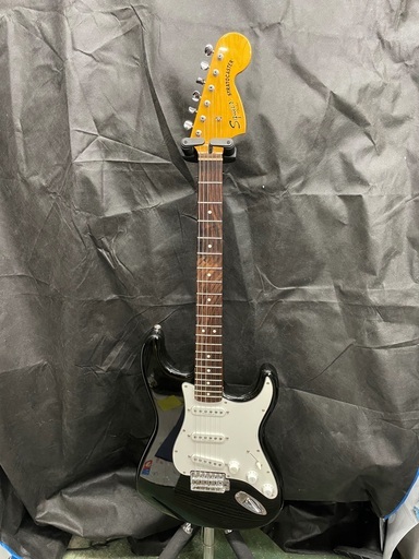 弦楽器、ギター Squier Stratocaster DUNCAN PU