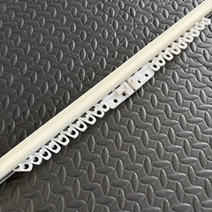 カーテンレール　スライド式
