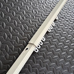 カーテンレール　スライド式
の画像