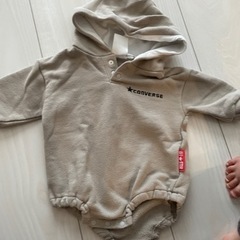 63.  converse ロンパース　70