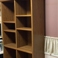 本棚　書架の画像