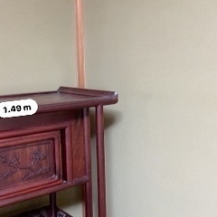 アンティーク飾り棚の画像