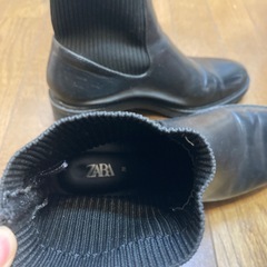 ZARA ブーツ
の画像
