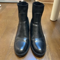 ZARA ブーツ
