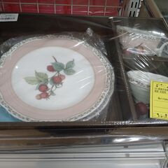 【C904】Noritake オーチャードガーデン マグ＆プレー...