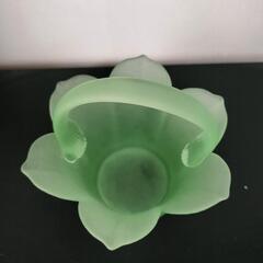 【値下げしました】ガラスの小物入れの画像