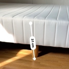 脚付マットレス　シングルベットの画像