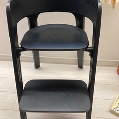 ストッケキッズチェア