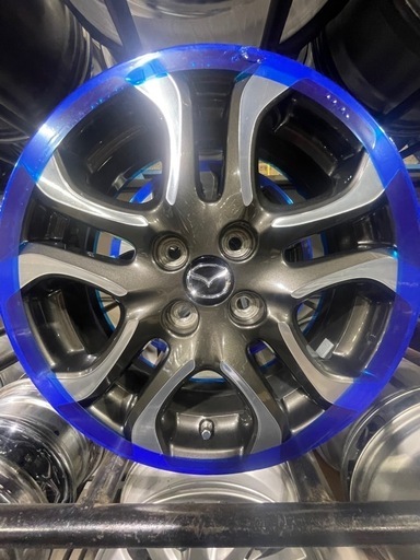 破格！マツダ純正16インチホイール