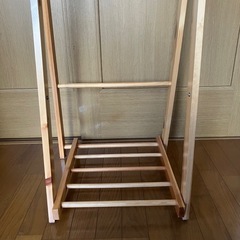 ベルメゾン　ハンガーラック　折りたたみ可能の画像