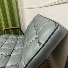 2人掛けソファーの画像