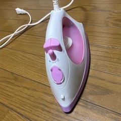 スチームアイロン　ピンク