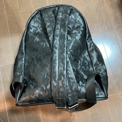 ラブレスリュックの画像