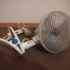 ミニ扇風機 (羽部分18cm位)