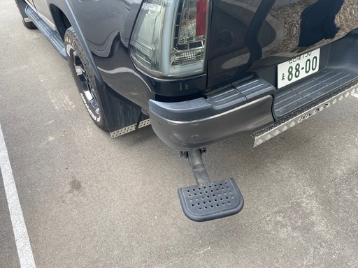 ベッドステップ】ハイラックスGUN125