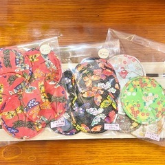 食卓を彩るハンドメイドコースターセット✨