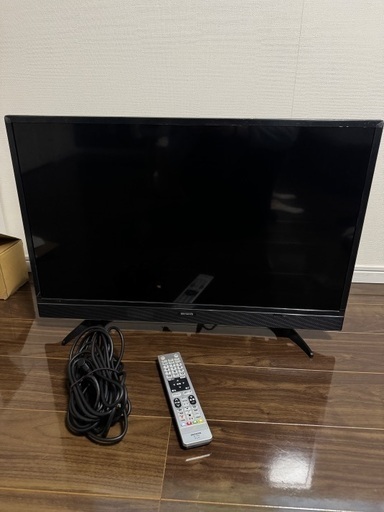 32型テレビ、リモコン、テレビ線付き