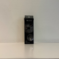 【直接取りに来れる方】7PL インナーイヤーヘッドホン 有線 ブラック