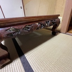 無料！！アンティーク座卓 テーブル 彫刻 古物 骨董 (ちょび) 東