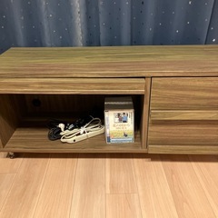 テレビ台の画像