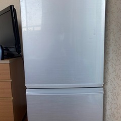 シャープ冷凍冷蔵庫の画像