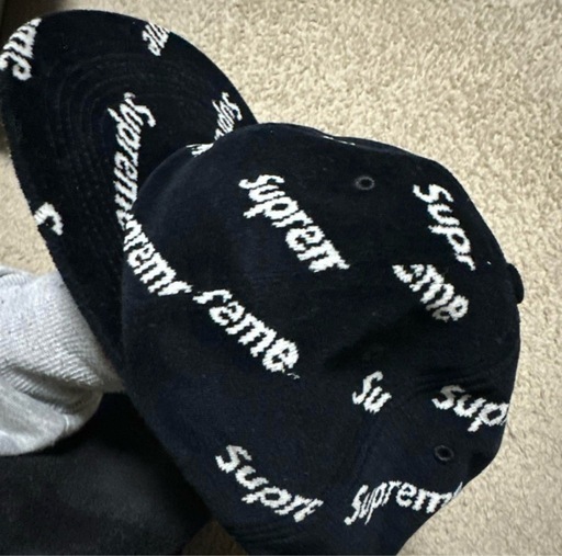 Supreme ロゴキャップ 黒