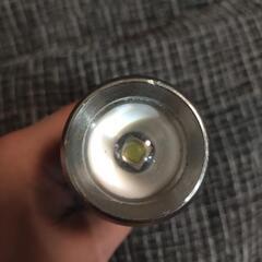 led ライト 電気 懐中電灯 の画像
