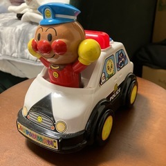 アンパンマン おしゃべりパトカーの画像