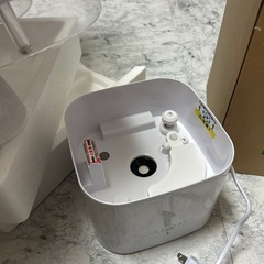 ウルトラソニック　アロマ対応　麦飯石フィルタ 上部給水超音波式加湿器 5、5L 加湿器　1-2回使用の画像