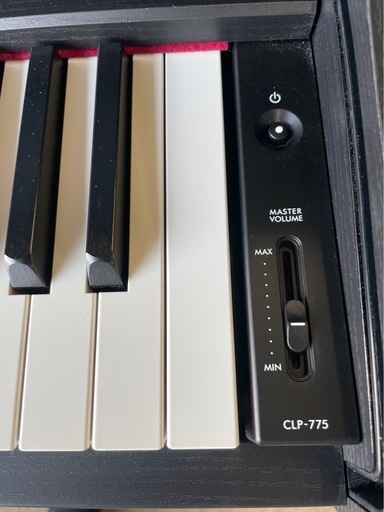 YAMAHA CLP775B 2022年製電子ピアノ 木製鍵盤 現行モデル クラビノ 色