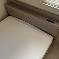 シングルベッド＋マットレスの画像