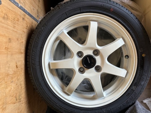 エンケイ 195/55R15 タイヤホイール