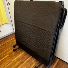 折り畳みベッド