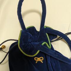 アザレ巾着バッグの画像