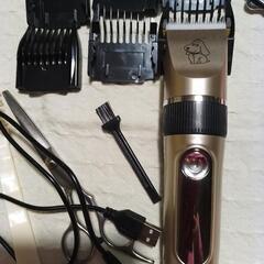 【お早めに！最終価格】ワンちゃん用トリミングセット　ヘアケア・爪切りなど　美品の画像