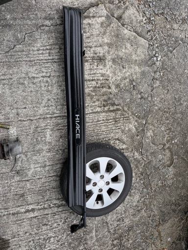 ハイエース100系純正オプションマットガード