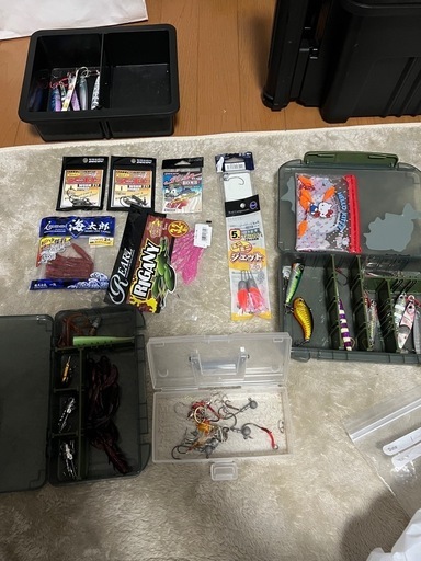【定価約25000円】【早い者勝ち】釣具セット　ロッド3本　ルアー多数あり