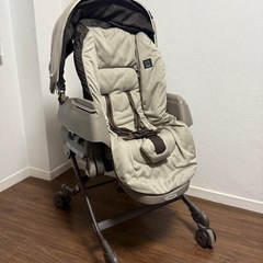 【お取引決定
】コンビ ネムリラ オートスイング ハイローチェア