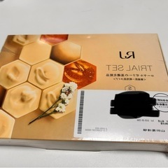 山田養蜂　ローヤルゼリー基礎化粧品セット箱無の画像