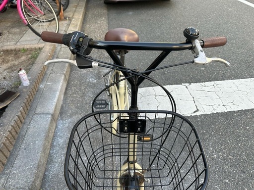 『ＳＡＬＥ　３０％』　折りたたみ自転車　２０インチ　6変速　カゴ　付き　配達可能
