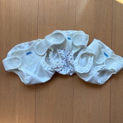 赤ちゃん　布おむつ　新品未使用あり　50.60.70 
9枚セットの画像