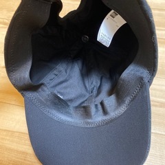 GU✨SNS人気✨バックリボン✨シンプルキャップ✨の画像