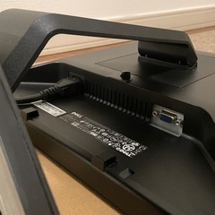 譲ります　DELL 液晶モニター 19インチ VGA接続の画像