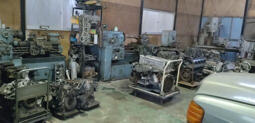 外車エンジンテクニカルサービス-シリンダーボーリング各種部品制作内燃機業務